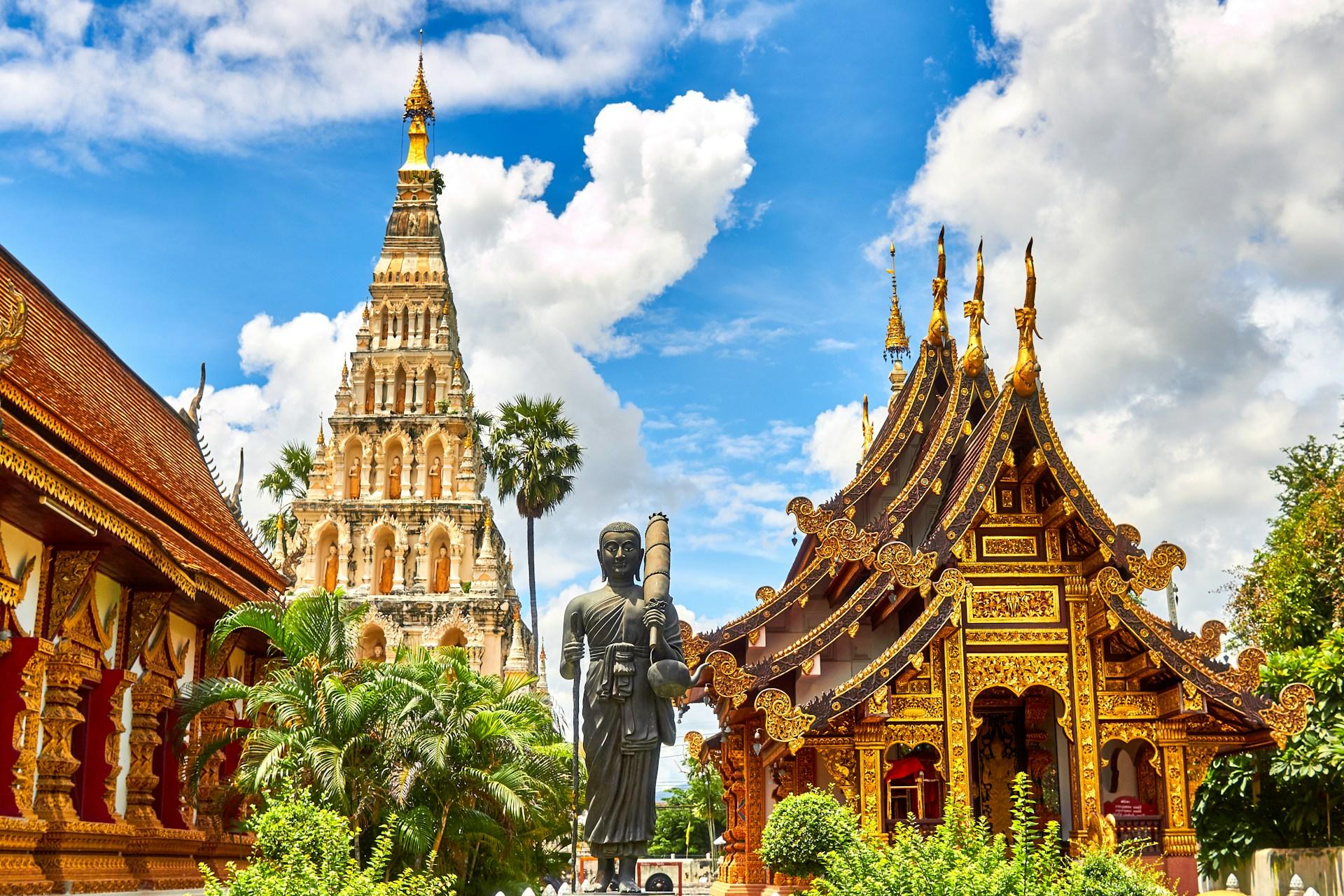 Driving in Thailandia