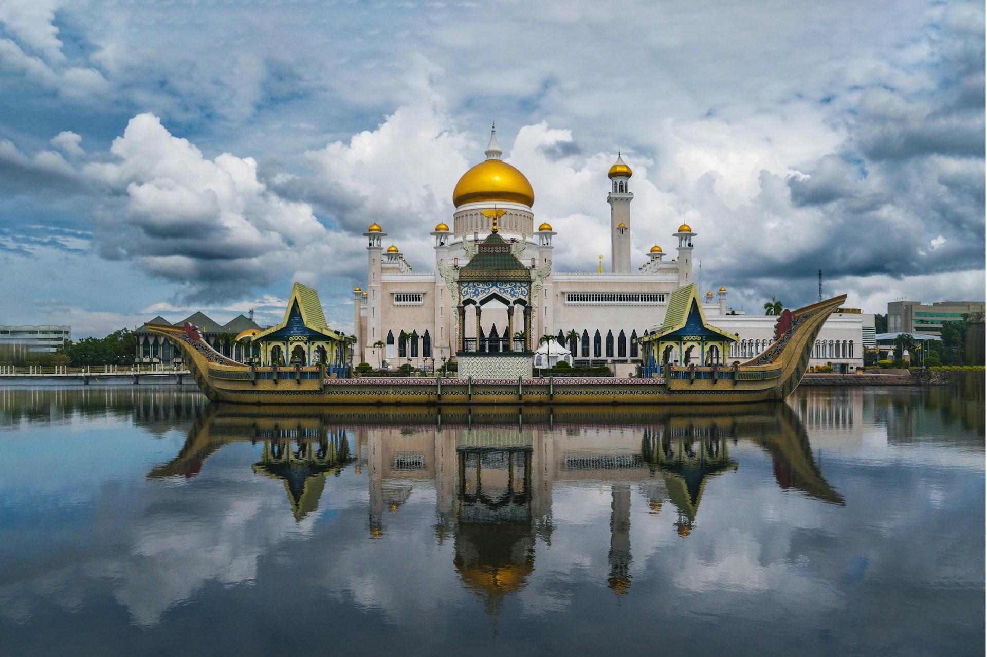 Driving in Brunei