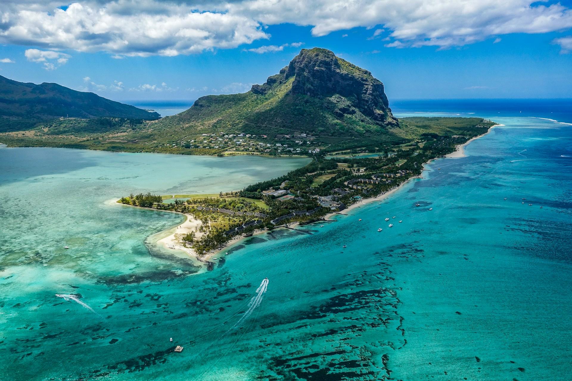 Driving in Mauritius